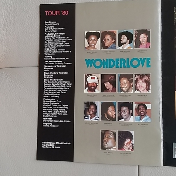 Stevie Wonder's Hotter Than July Musical Picnic Tour Program - Picture 4 of 4